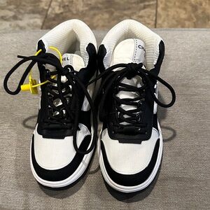 Monochrome Lace-Up Sneakers size 6